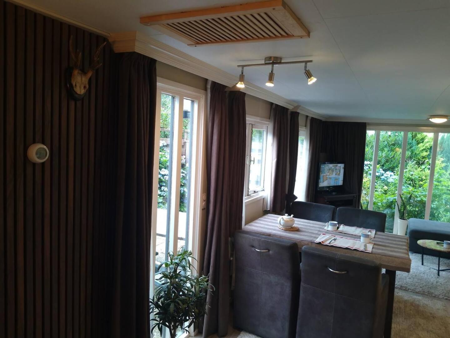 Chalet Op De Veluwe 푸텐 외부 사진